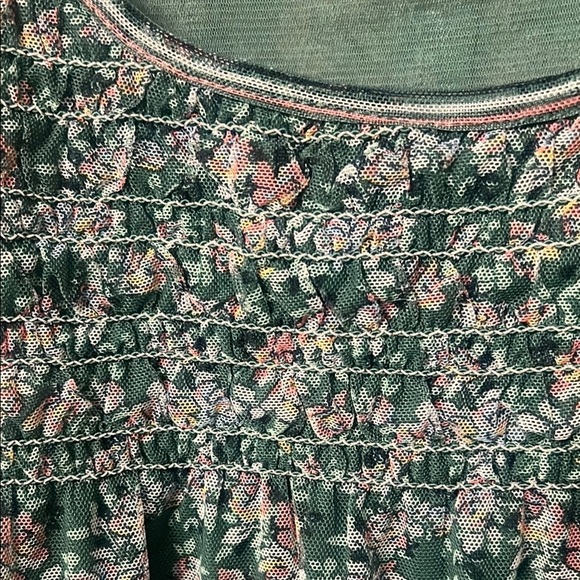 Max Studio Green Smocked Tank Top 335 - Picture 4 of 9